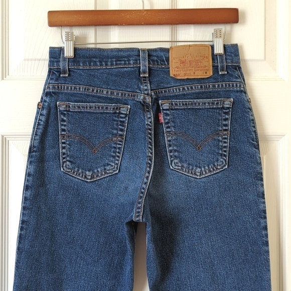 Levi's Y2K Vintage 550 Dark Wash Relaxed Fit Tapered Leg Denim Mom Jeans 8P - Picture 5 of 15